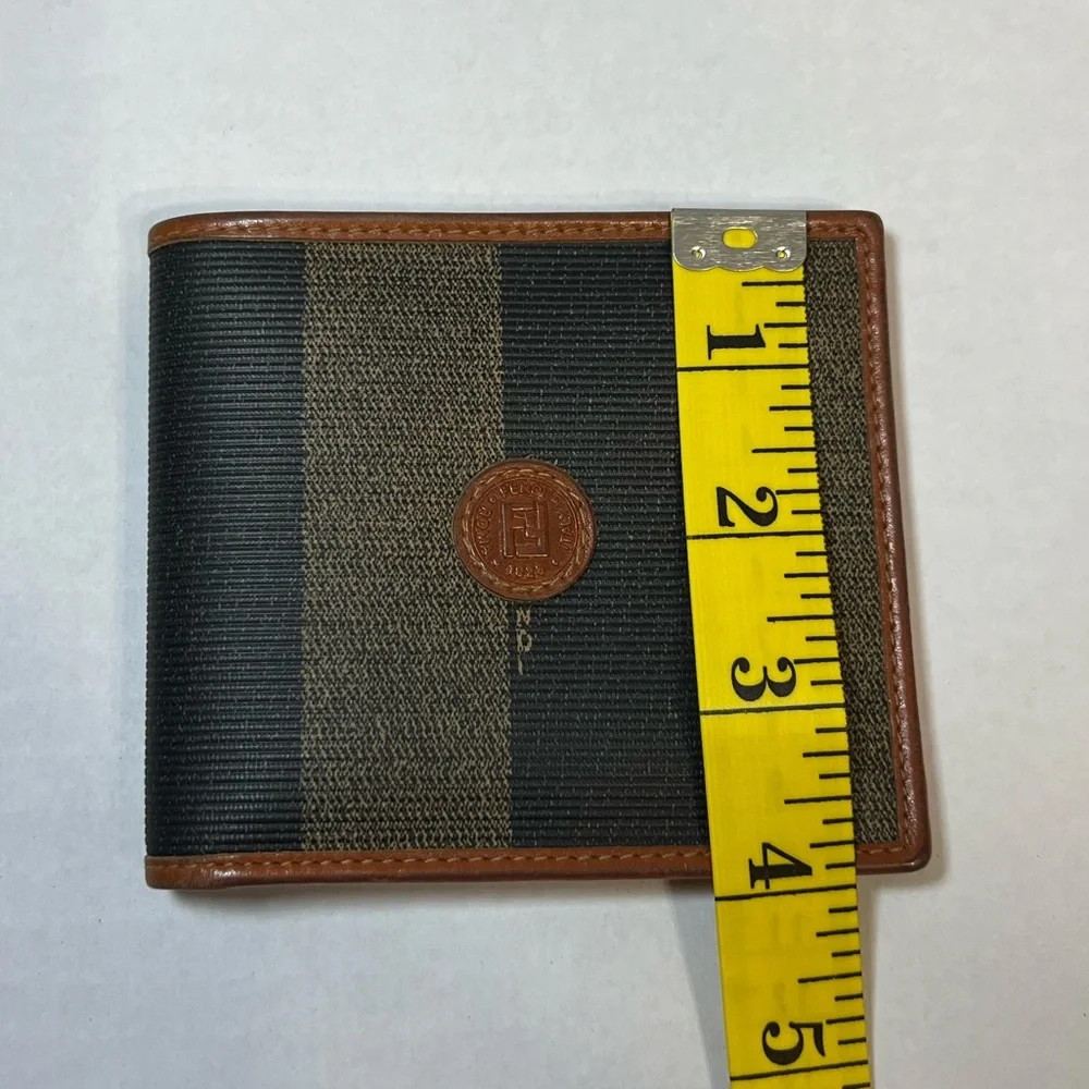 FENDI Pequin Patterned Bifold Wallet Brown/Black PVC &‎ Cognac Leather